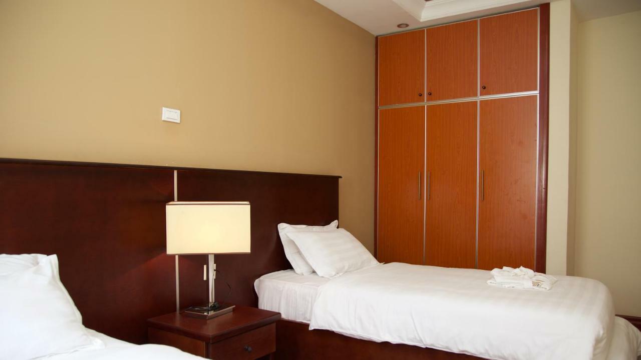 Yinm Furnished Apartment Adís Abeba Exterior foto
