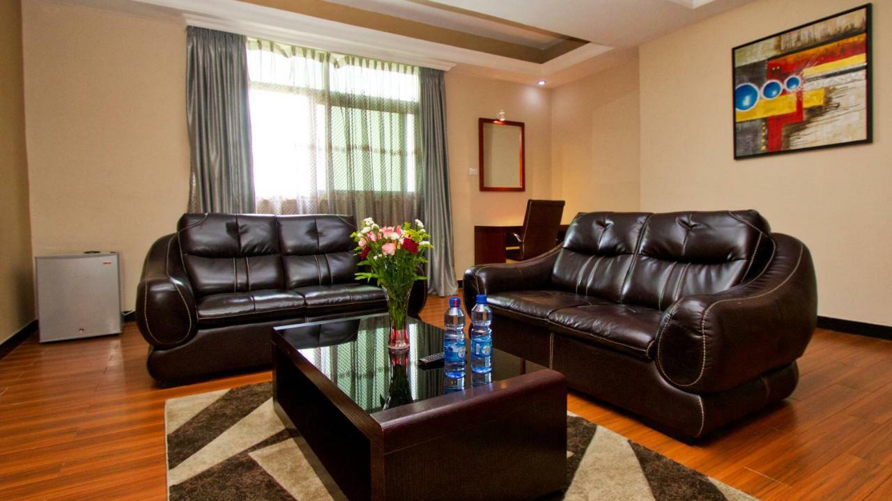 Yinm Furnished Apartment Adís Abeba Exterior foto