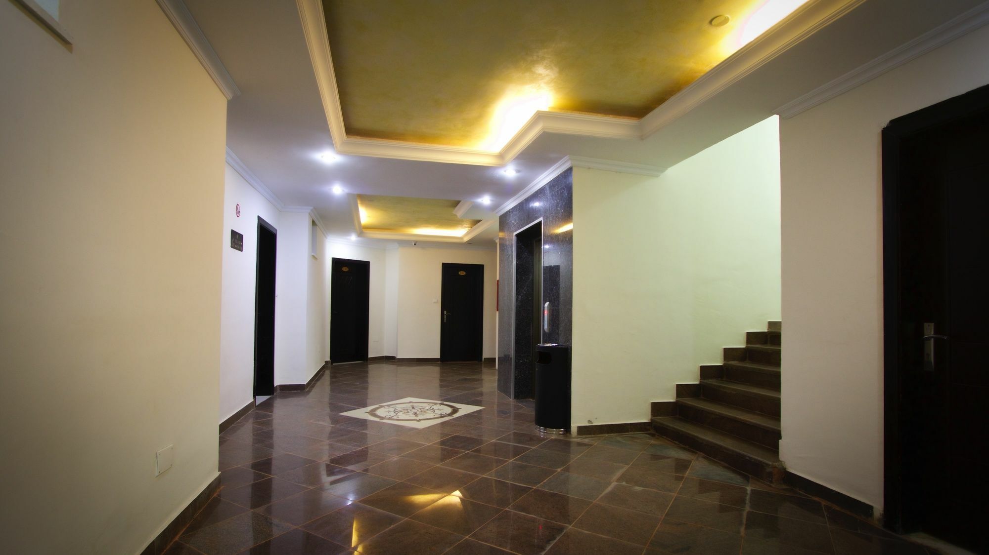 Yinm Furnished Apartment Adís Abeba Exterior foto